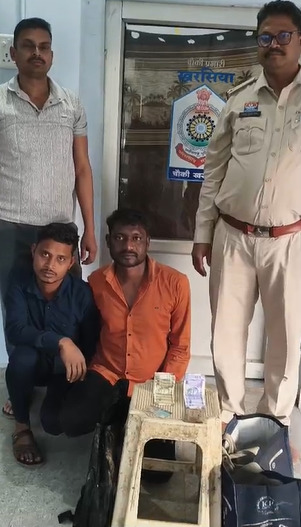 24 घंटे में उठाईगिरी का खुलासा: 8 हजार नगद सहित दो आरोपी गिरफ्तार