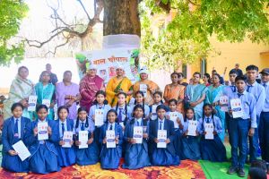 जहां गूंजता था लाल आतंक, वहां सजी बाल चौपाल: बस्तर में बदलाव की नई तस्वीर, बस्तर में बच्चों की मुस्कान बनी बदलाव की पहचान।